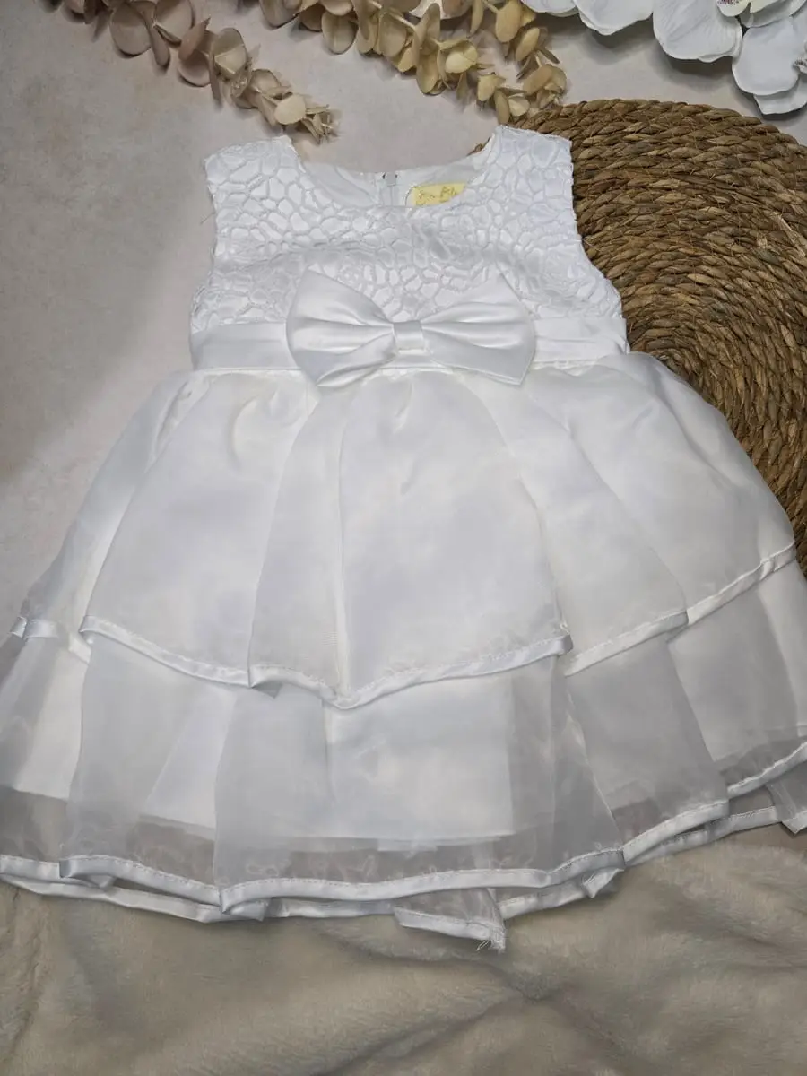 Vestido color blanco de dos tiempos · talla 12 Meses