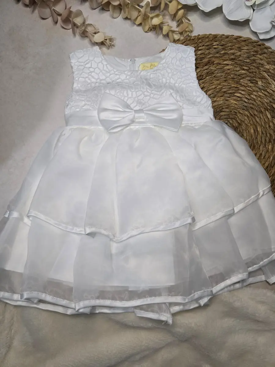 Vestido color blanco de dos tiempos · talla 12 Meses