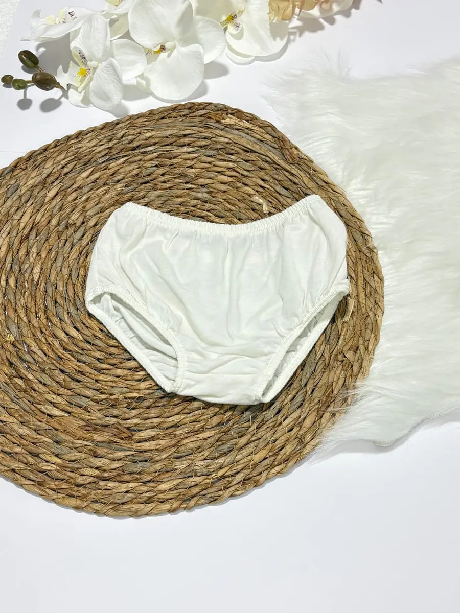 Vestido con rayas amarillas y blancas con su calzoncito · talla 0-3 Meses