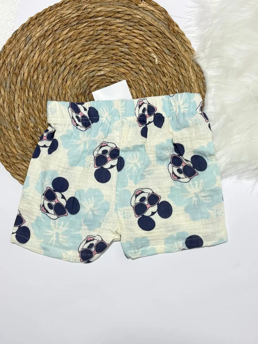 Camisa de mickey mouse y pantaloneta de mickey mouse de verano · talla 3 Años