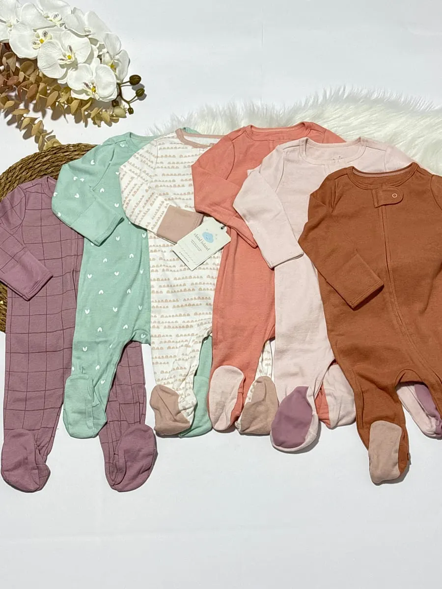6 Bodys varios colores · talla 3-6 Meses
