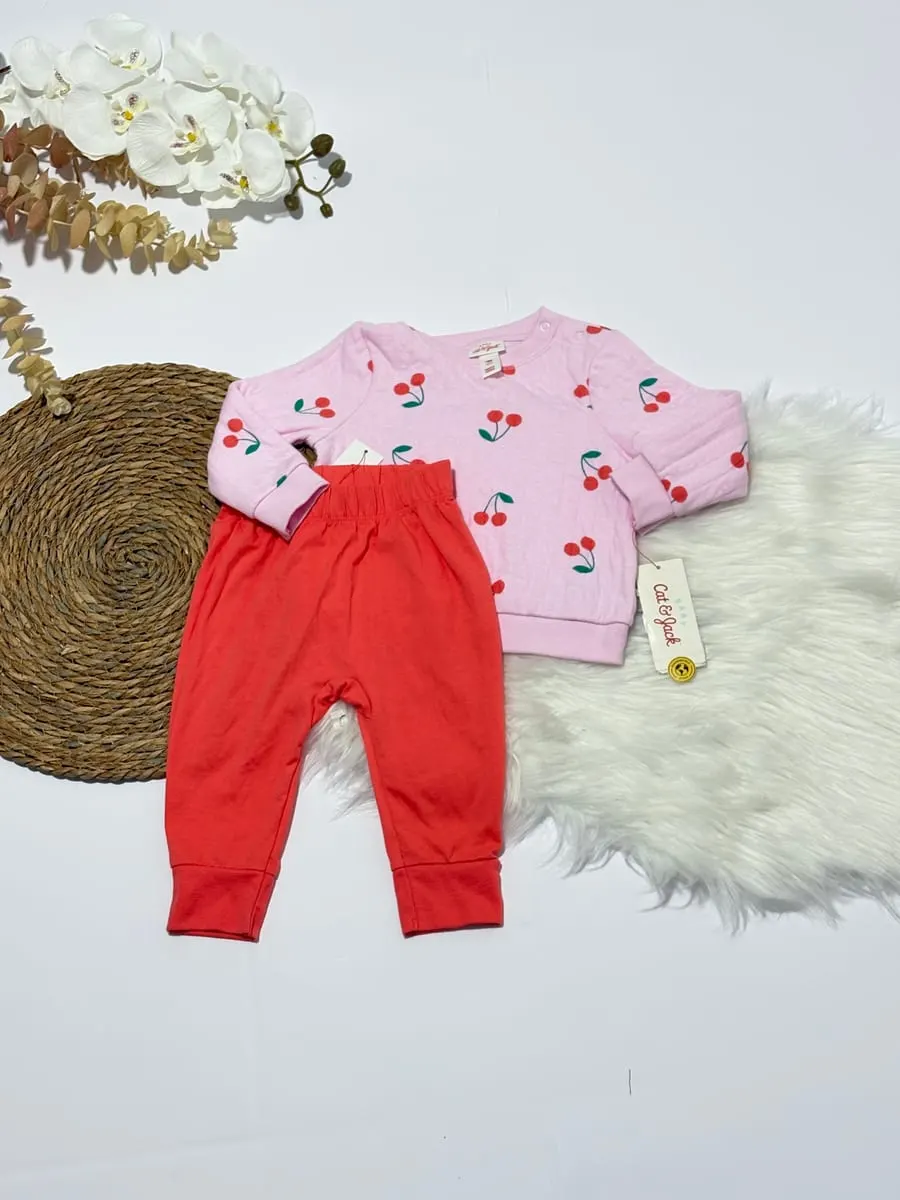 Sudadero de cerezas color rosado y pants color salmon · talla 12 Meses
