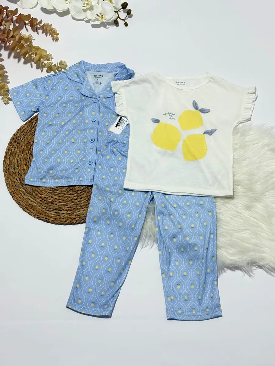 Pijama celeste de limones con blusa blanca de limones y blusa celeste de limones · talla 3 Años