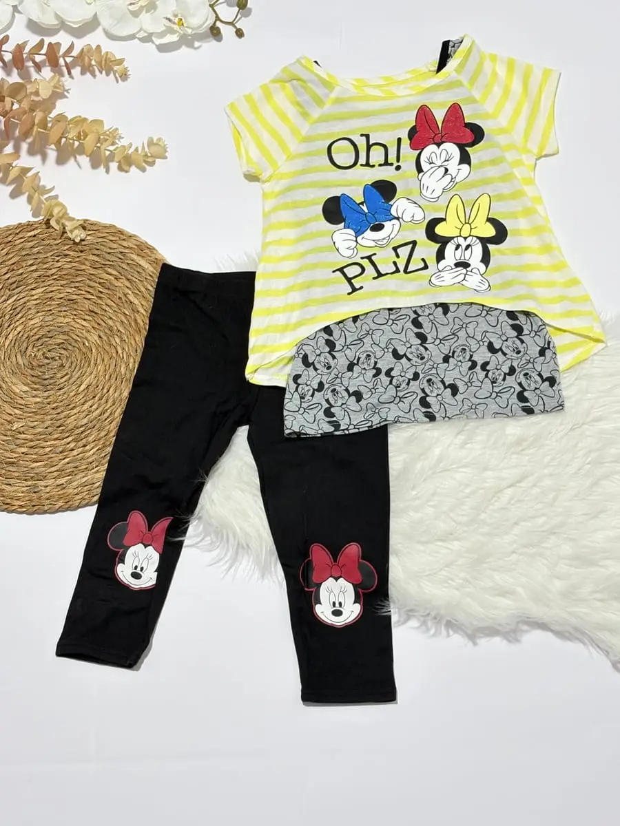 Blusa color fluorescente de minnie  con pants negro y camiseta de minie · talla 6 Años