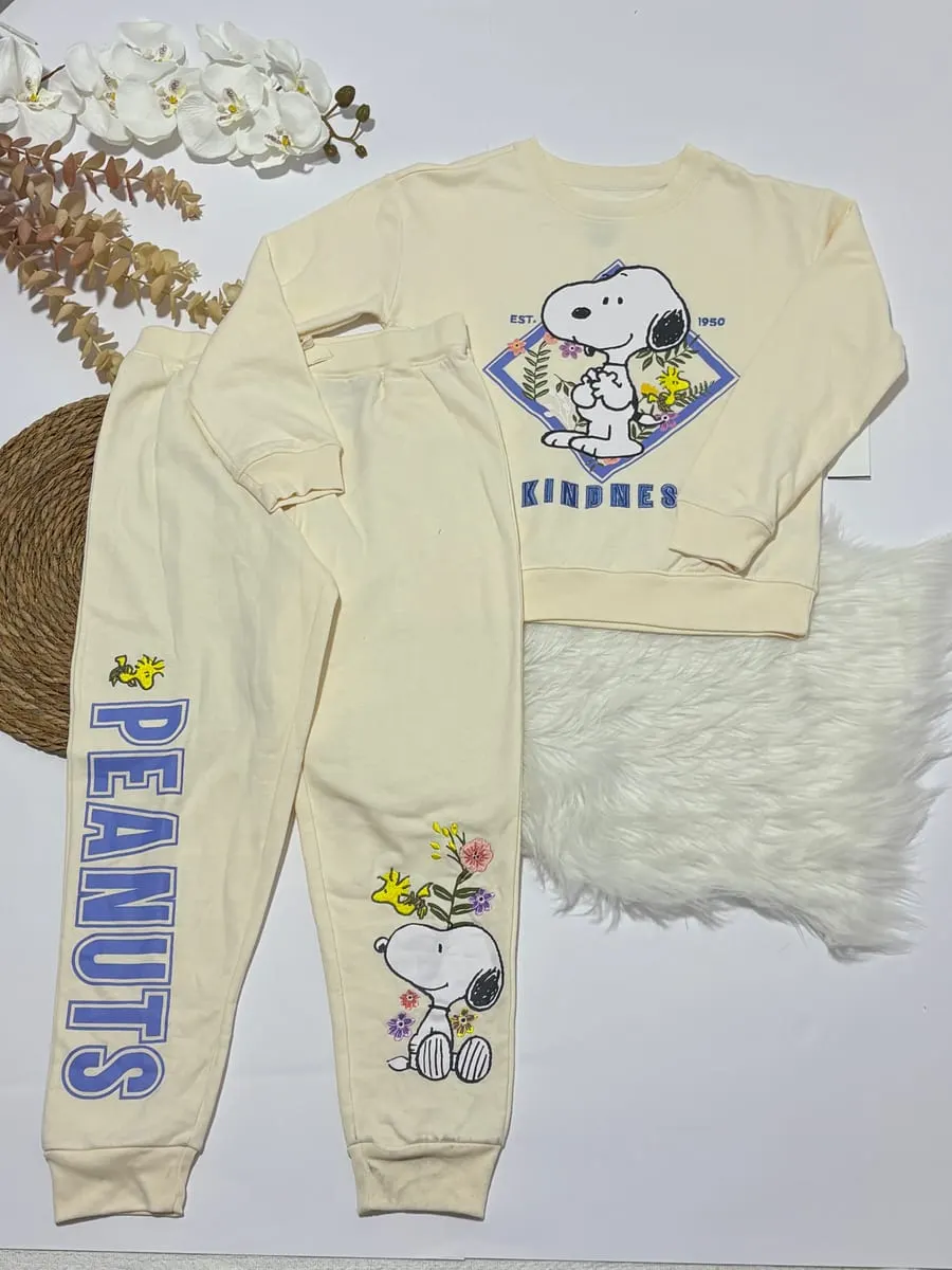 Pijama de snoopy pants y sudadero · talla 10 - 12 Años